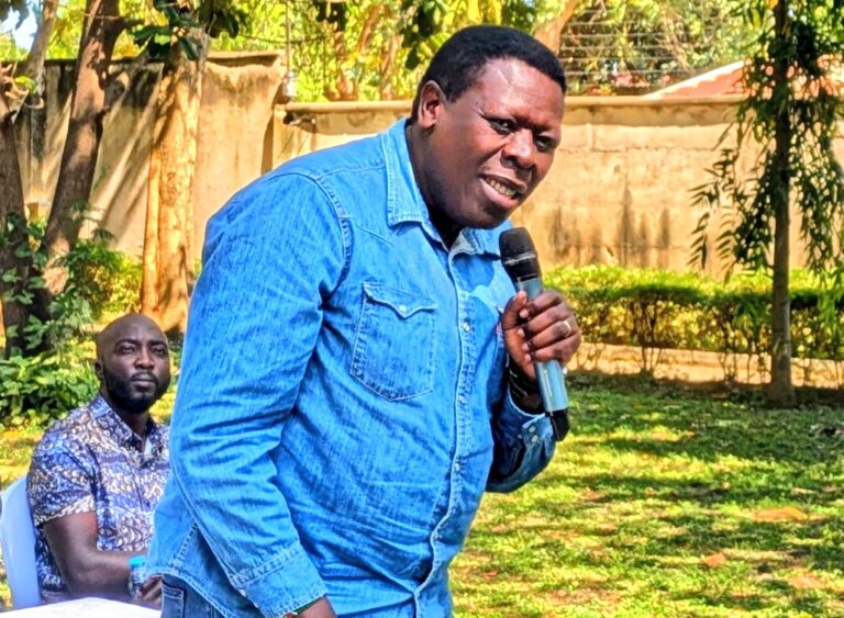Wamalwa holds 2027 talks with Luhya elders