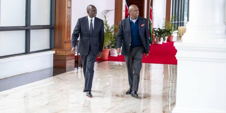 Gideon-Moi-and-Ruto-at-Statehouse-750x375