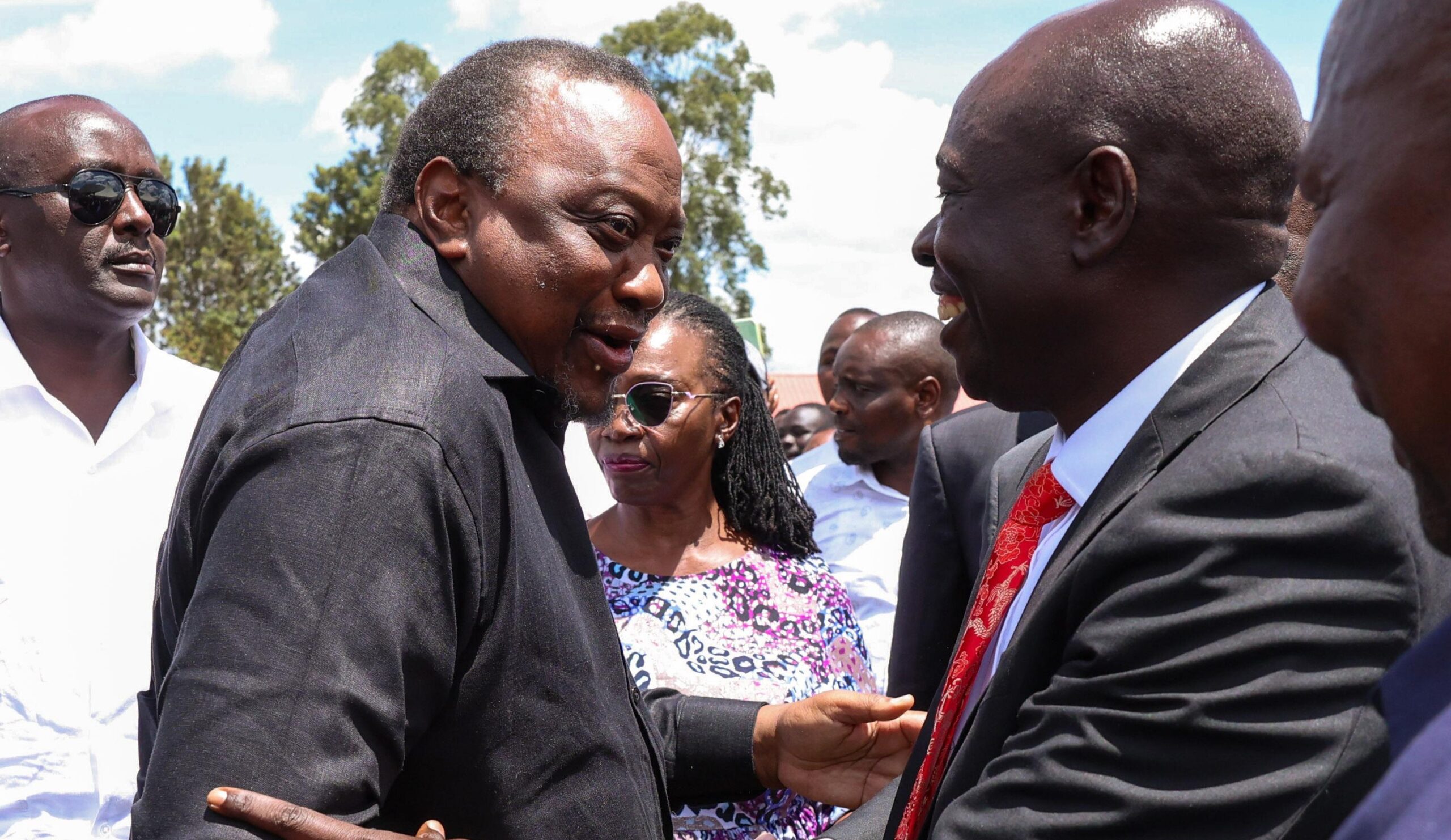 Uhuru, Gachagua reunite at Daniel Karaba’s burial