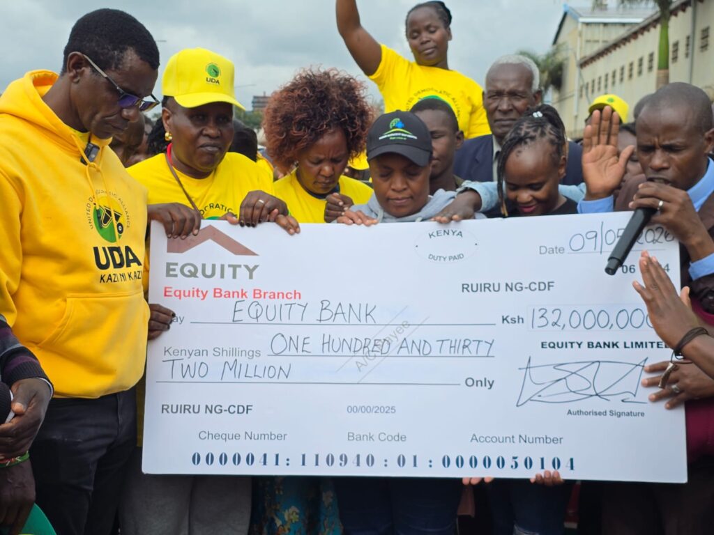Ruiru MP King’ara disburses Sh132m bursary to 25,000 students
