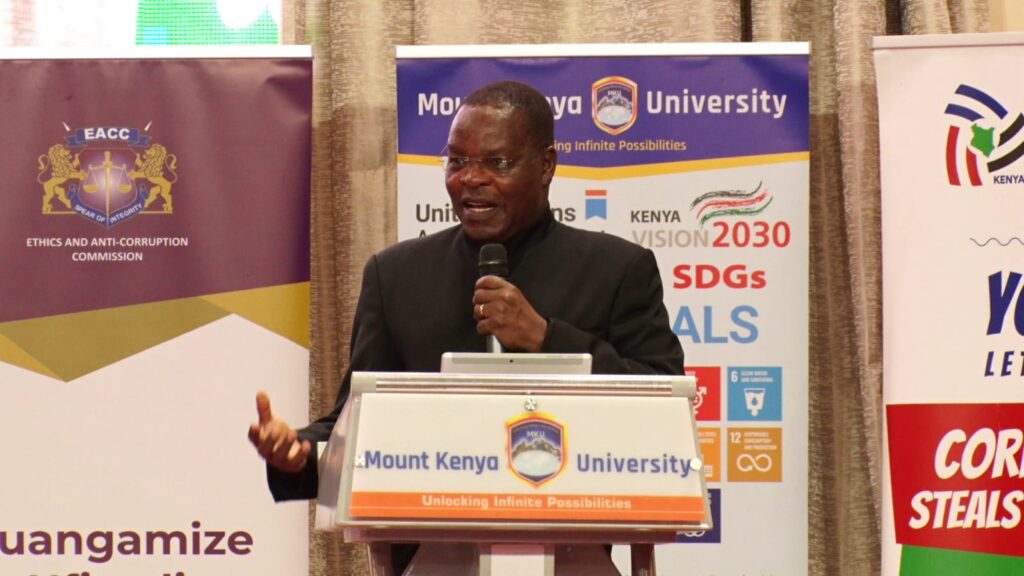 University students urged to take lead in fight against corruption
